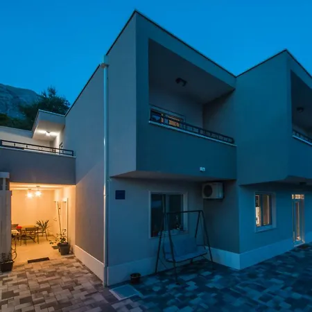 Apartment Spiline Baska Voda